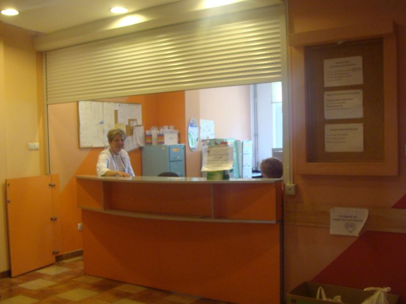 r2.jpg